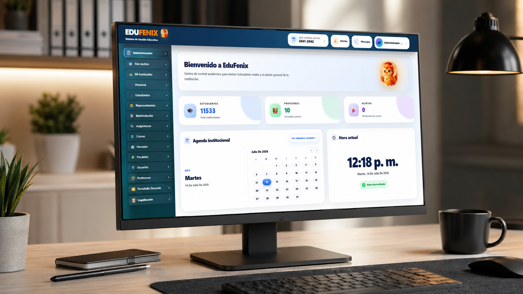 Vista de administración de EduFenix en monitor